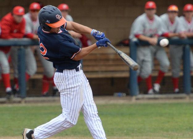 Pirates' struggles continue with 12-inning loss to Rustlers