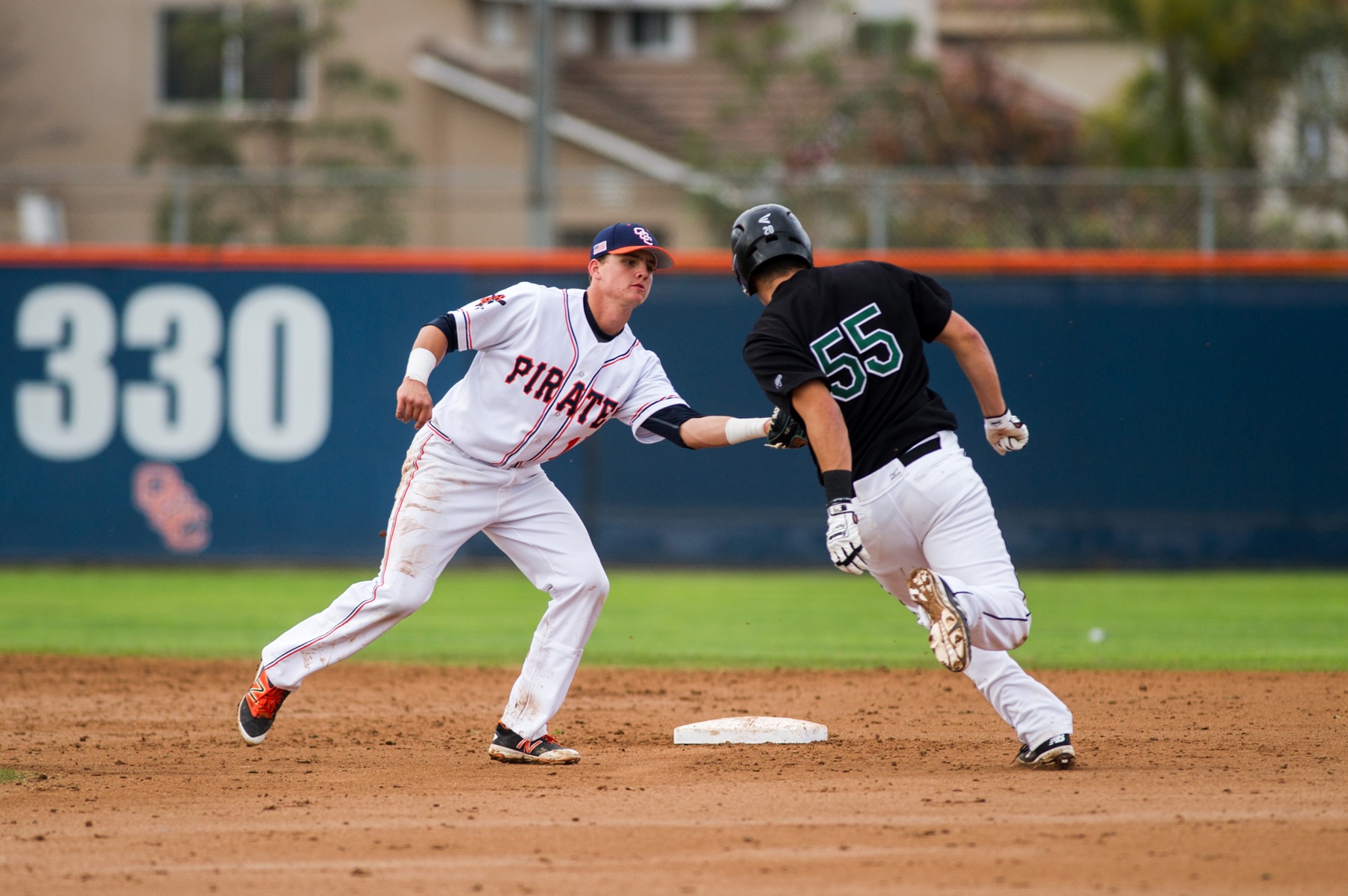 Pirates keep rolling with 7-3 win over Dons