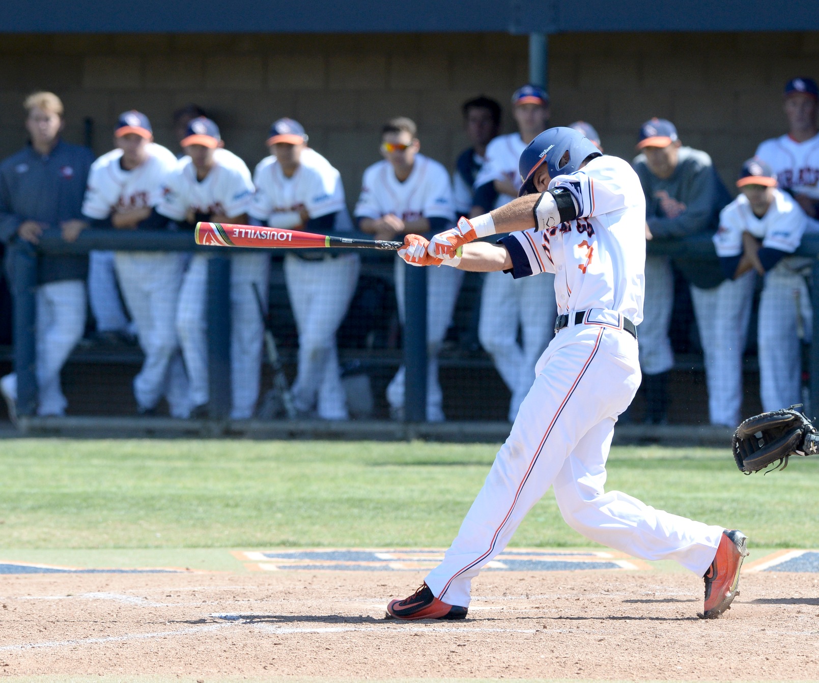 Pirates run over Roadrunners in season opener