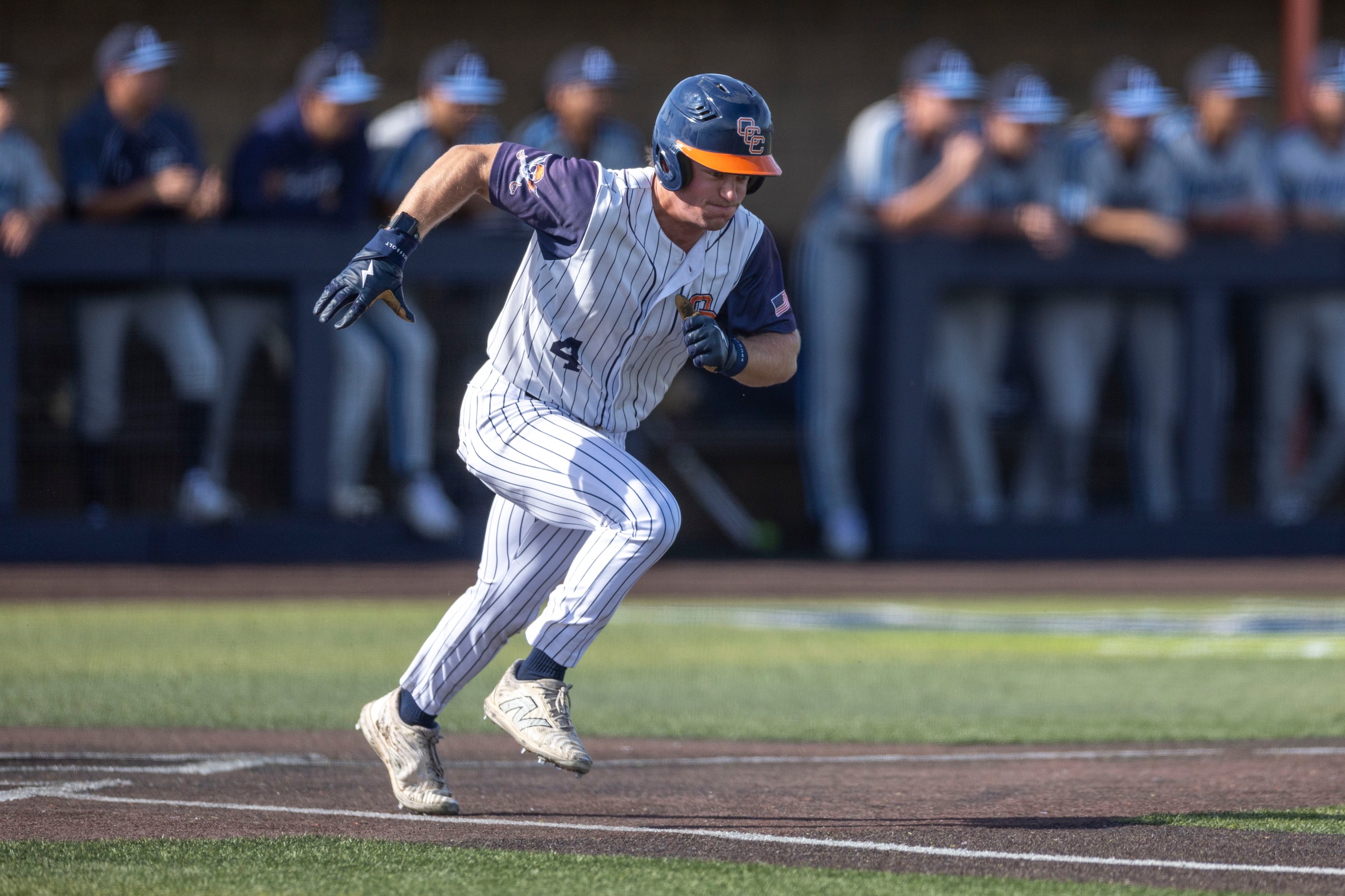 Tough home opener for Pirates in loss to Warriors