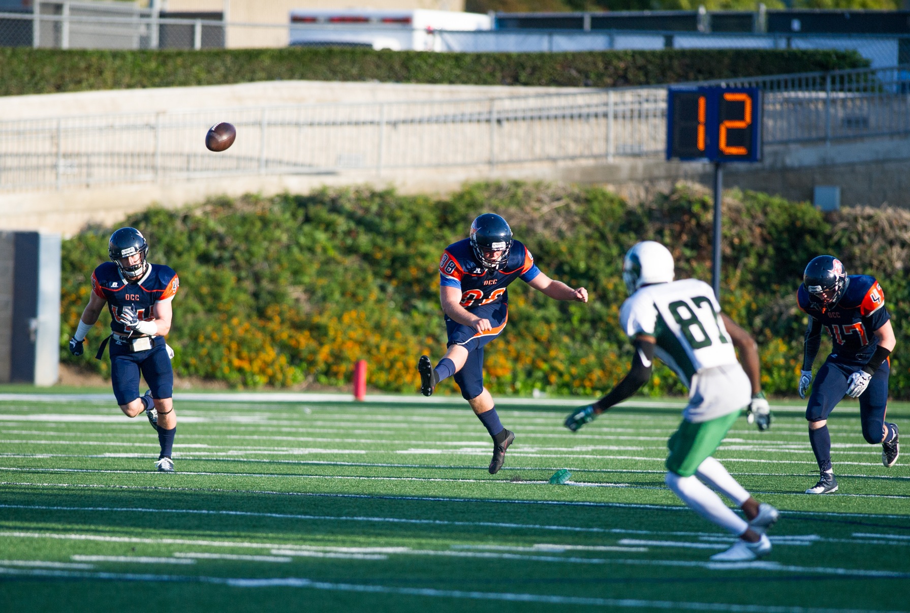 Pirates caged by Cougars, 30-14