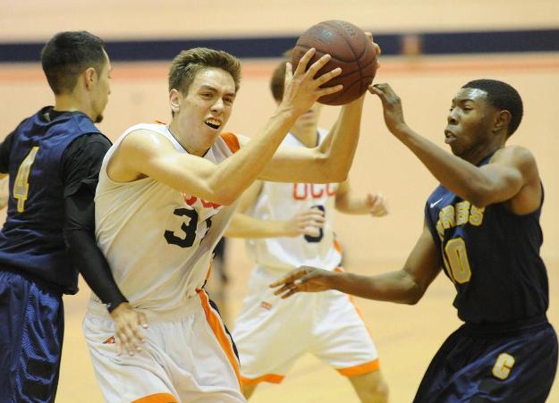 Pirates fall late to Lasers, 67-60