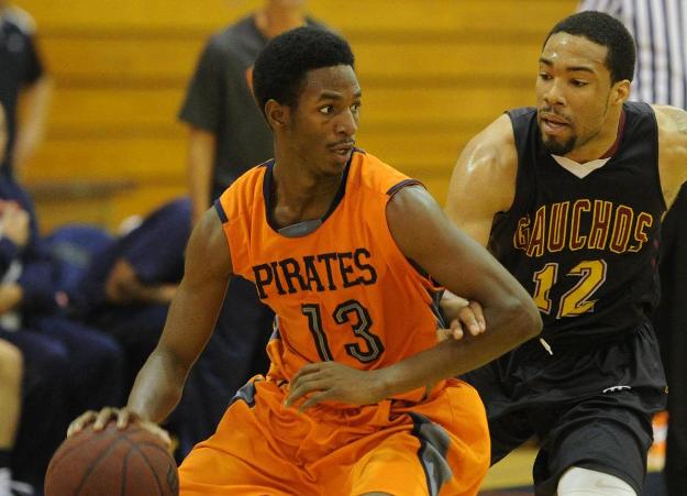 Pirates' season ends with OT loss to Tigers