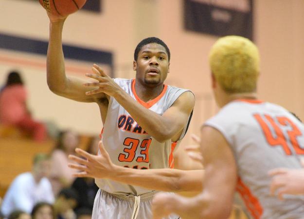 Strong second half lifts Pirates to win over Chargers
