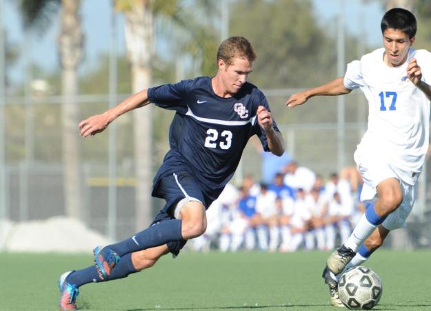 Pirates hit the road, shock Santa Ana, 4-2