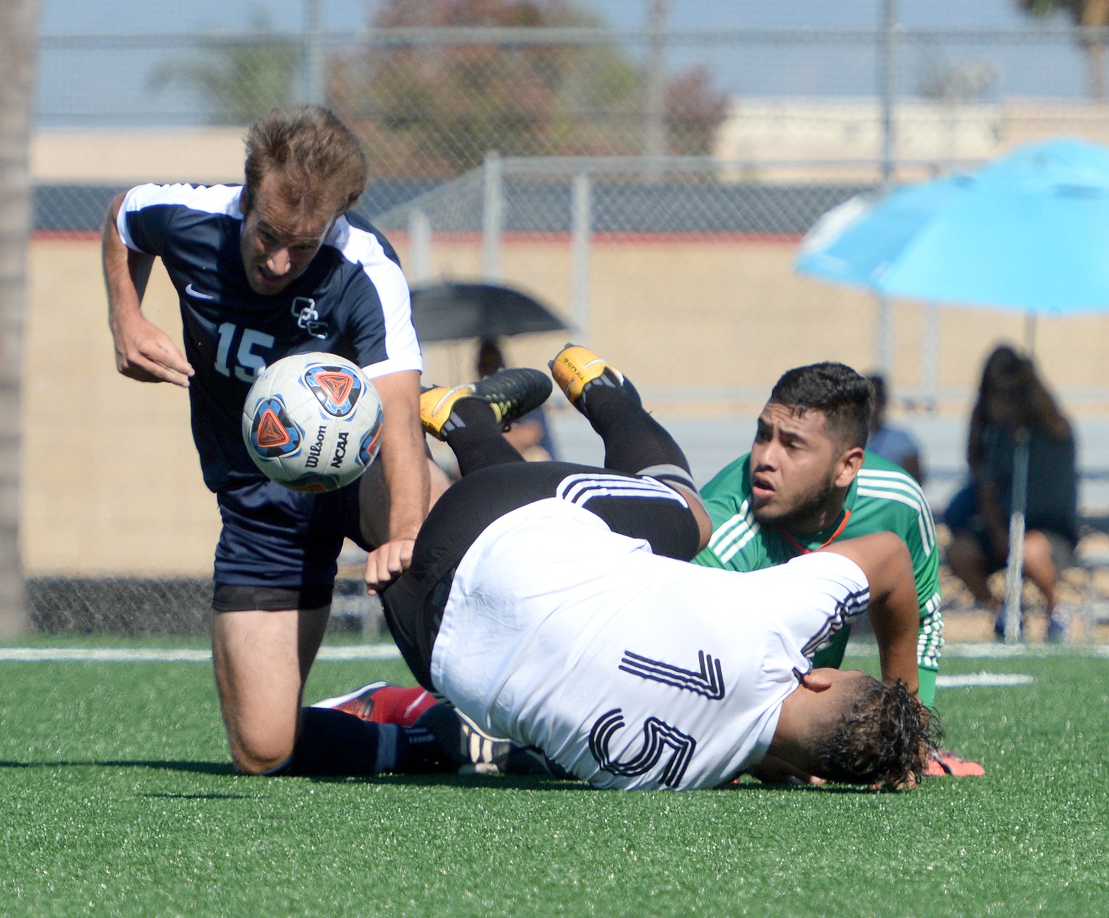 Pirates roll past Mustangs, 5-0