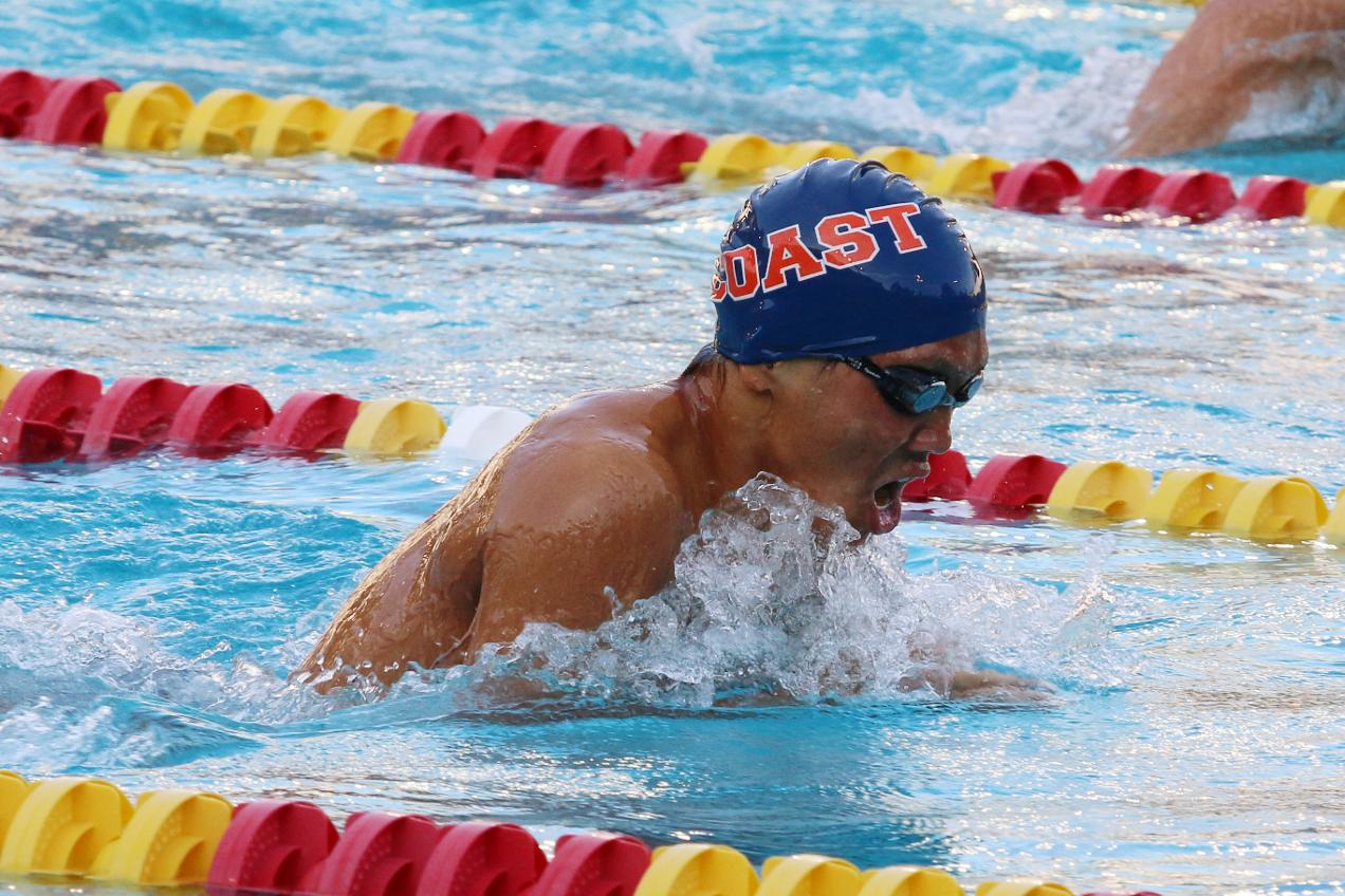 Pirate men take third at PCC Invitational