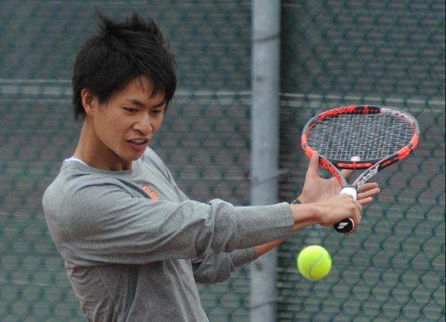 Pirates blank Warriors, 9-0