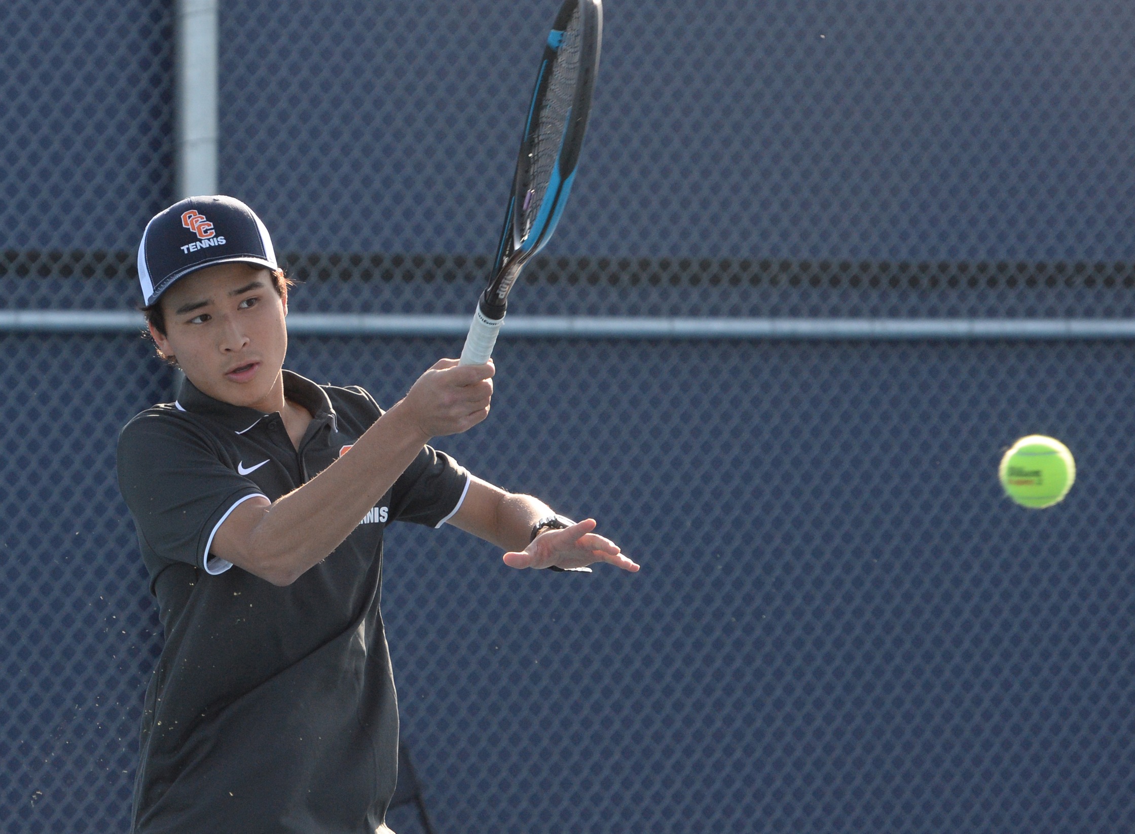Pirates double-up Bakersfield, 6-3