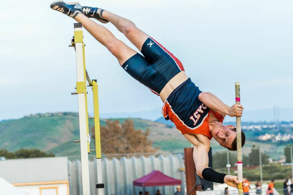 Pirate men take second overall at OEC track championships