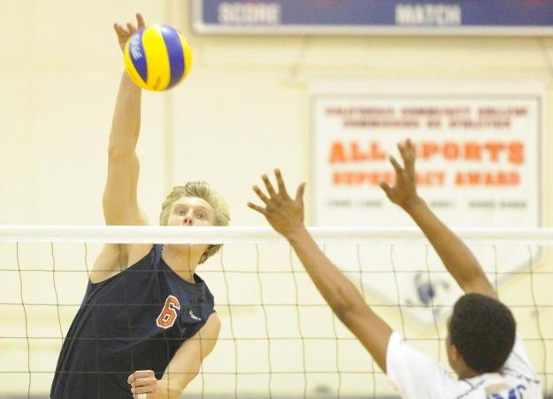 Coast tops Griffins in battle for first place!