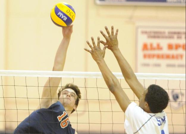 Pirates make it 6-0 with a sweep over Warriors