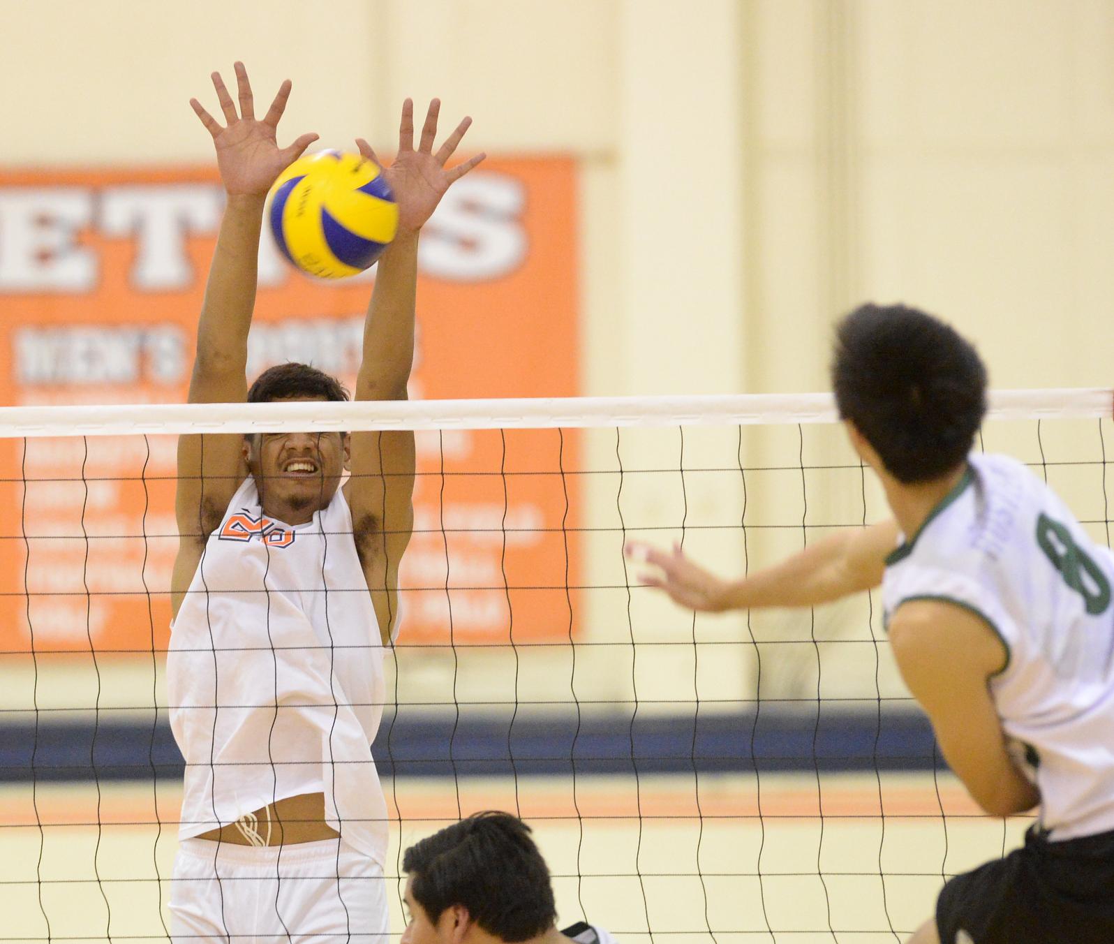 Pirates post wins over Long Beach and Golden West