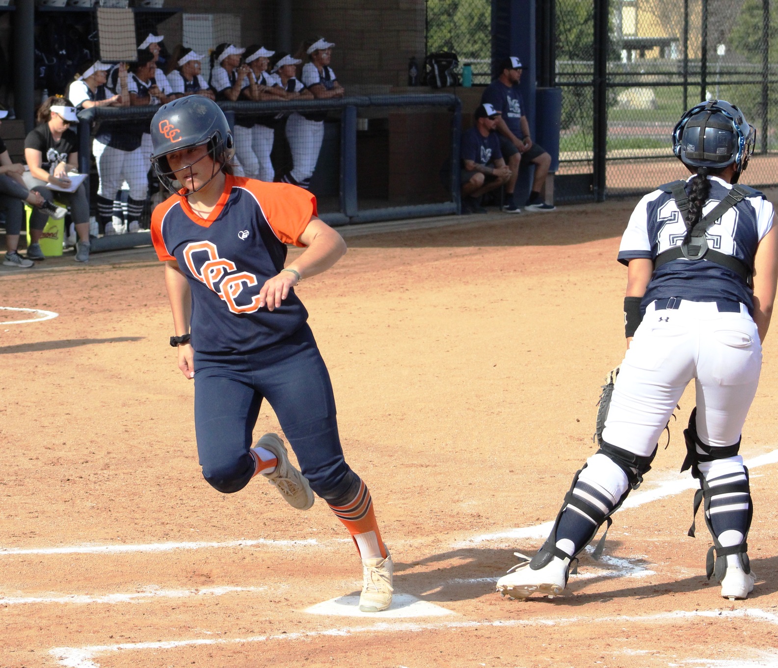 Big seventh inning propels Pirates past Rustlers