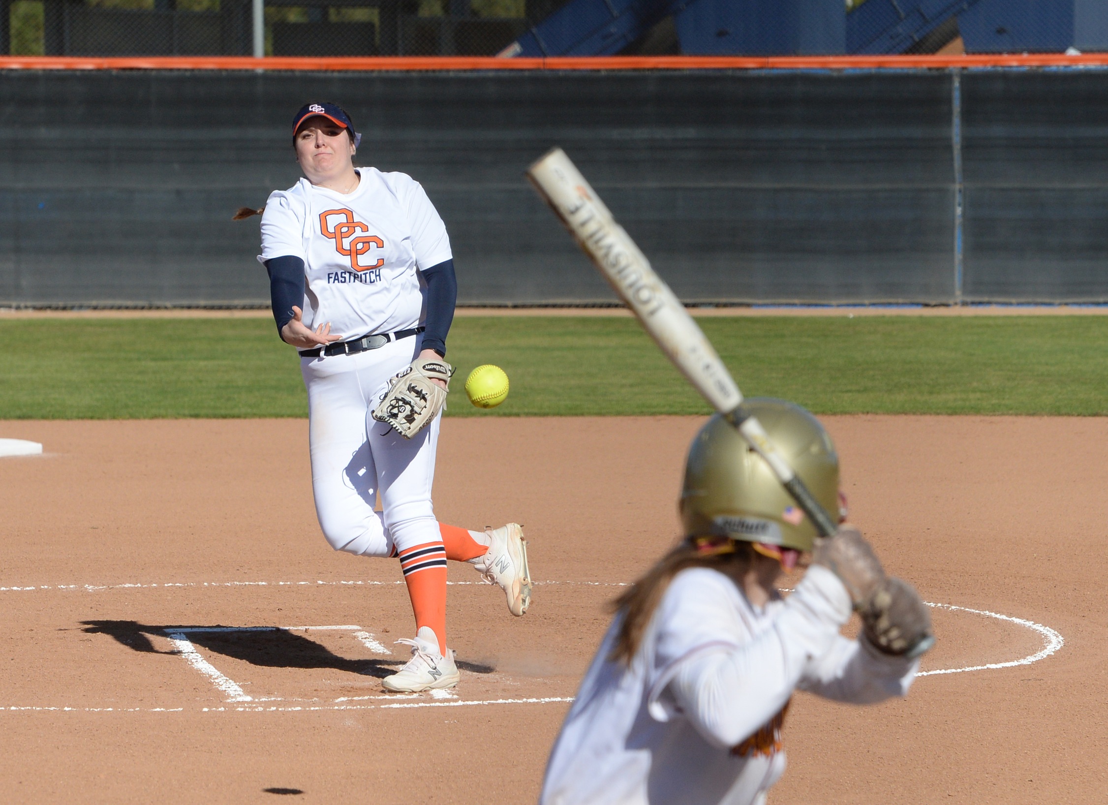 Manhart's perfecto highlights OCC's sweep over Jaguars