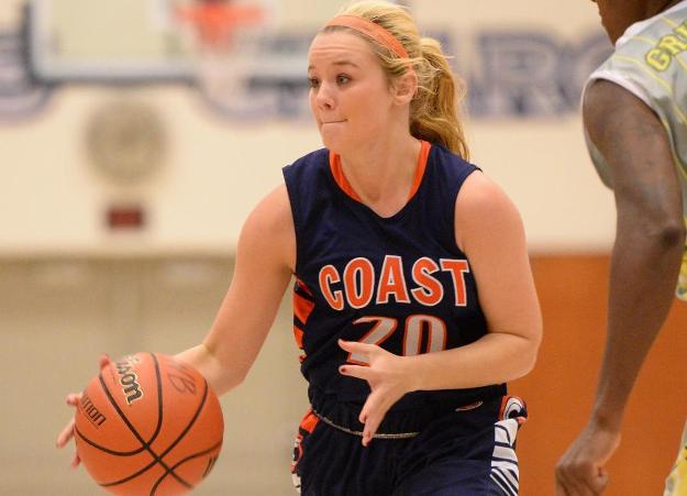 Pirates reach tourney title game before falling to host Chargers