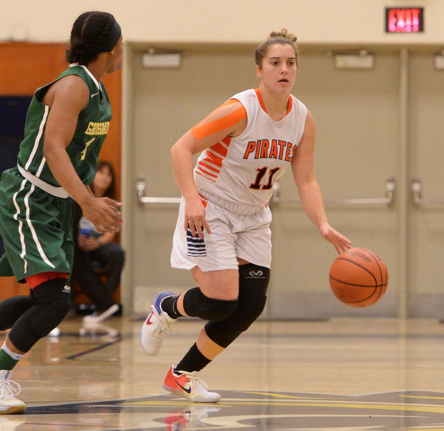 Pirates hold on for 64-60 win over Chaffey; will host Palomar in tourney finals rematch