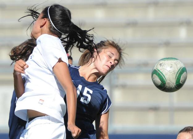 Pirates run out of gas; fall to Santiago Canyon in OT
