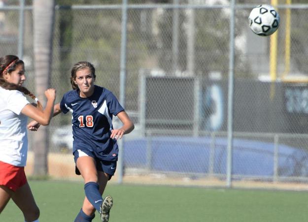 Pirates split a pair at Ventura Tournament