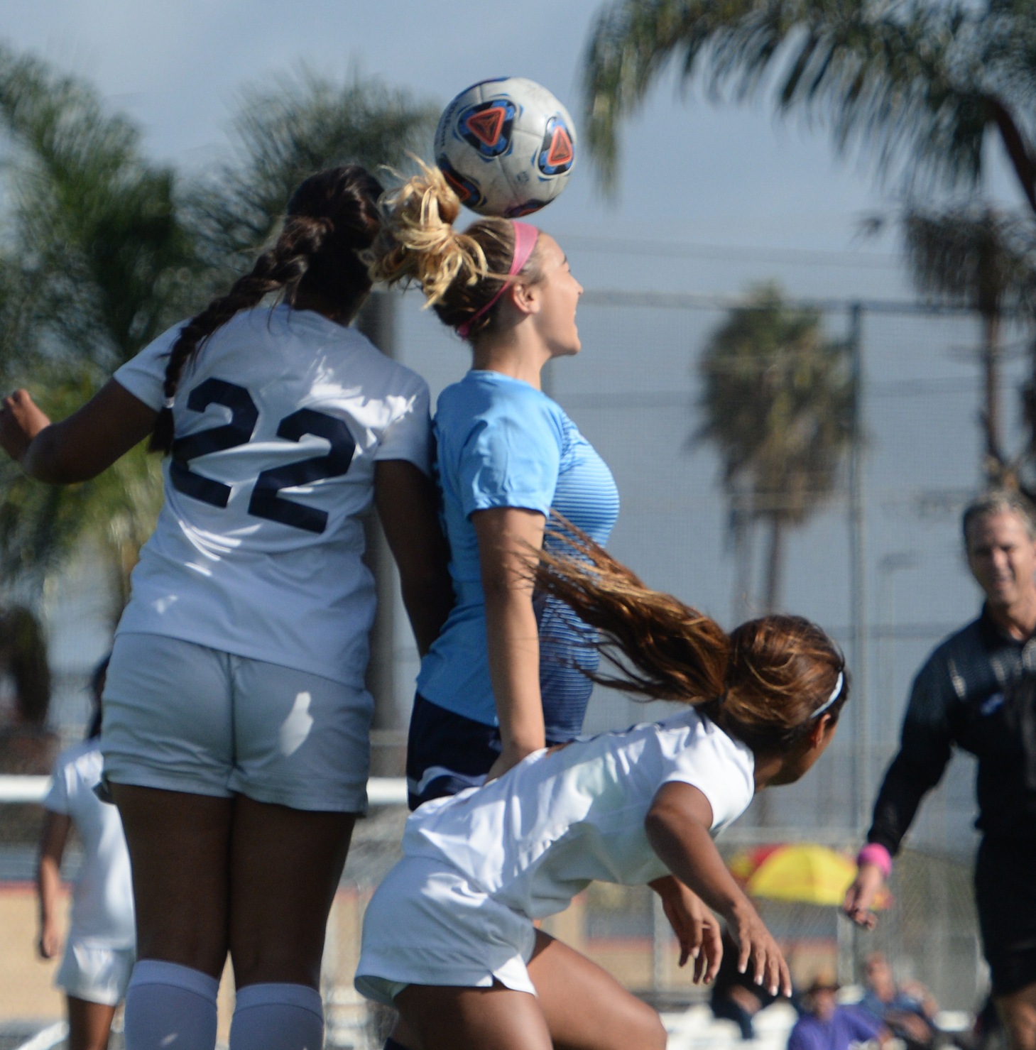 Pirates tame Mustangs 4-0 in regular season finale