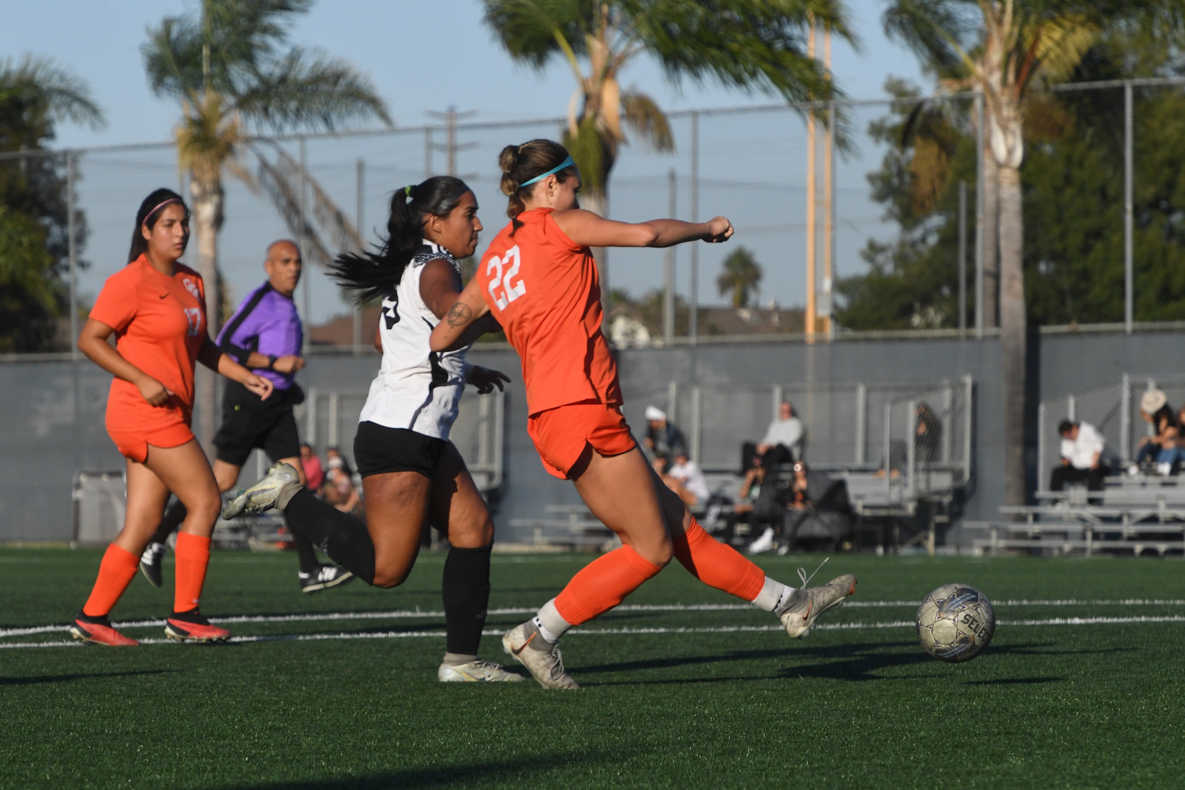 Pirates end regular season with 3-0 win over Dons