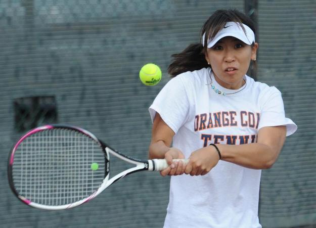 Pirates blank SD Mesa, 9-0
