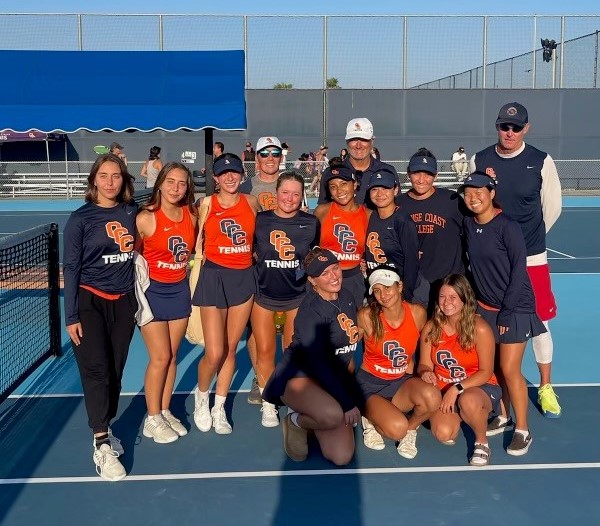 Pirates top Tigers 5-3 in SoCal Finals; earn finals rematch with  Beavers
