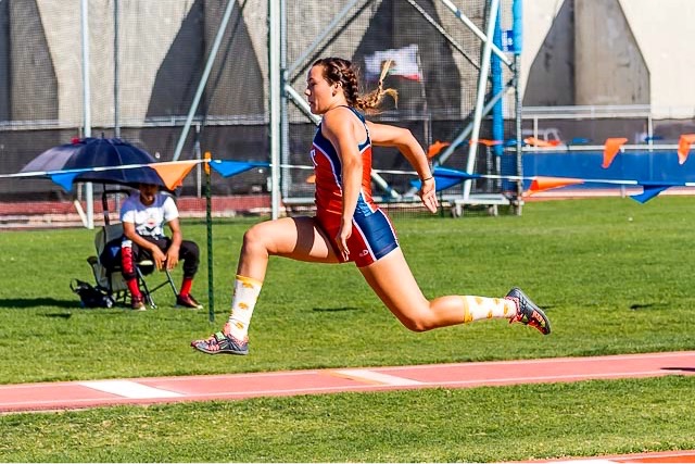 Three Pirate women heading to CCCAA State Meet!