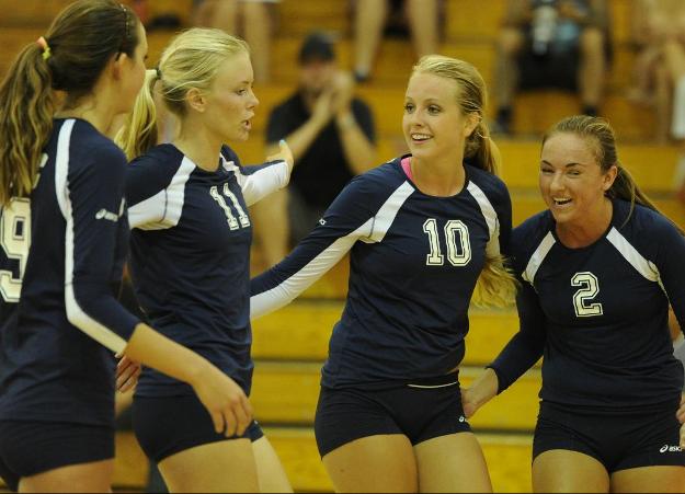 Pirates sweep past Dons